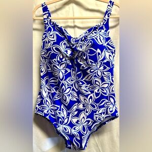 Durafast One Piece Swimsuit - XL -